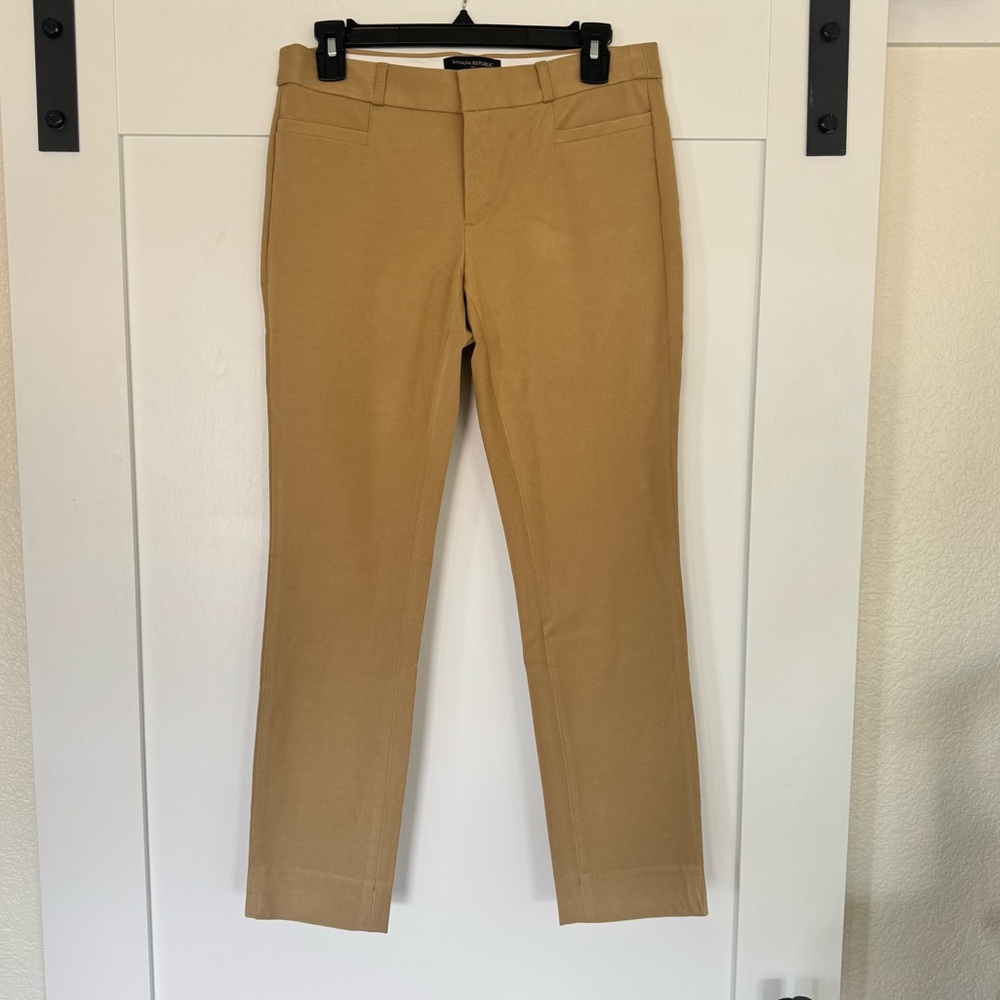 Banana Republic Sloan tan slacks pants